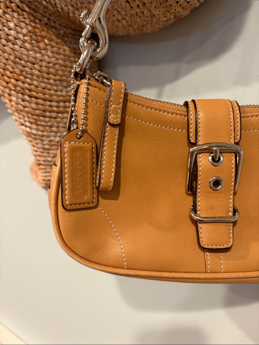 Coach Y2K Hampton Demi Tan Leather SoHo Buckle Mini Bag #7542 Vintage - Picture 2 of 10